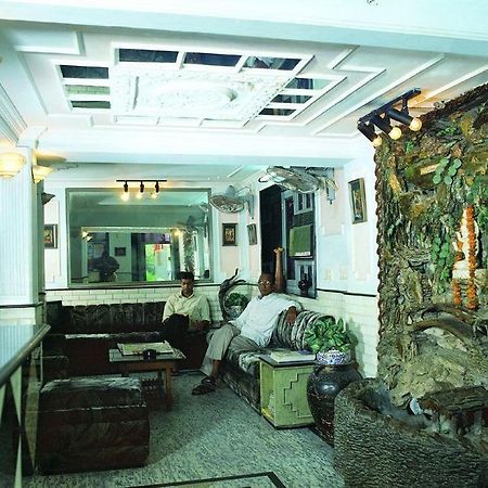 Sunshine Villa Új-Delhi Kültér fotó